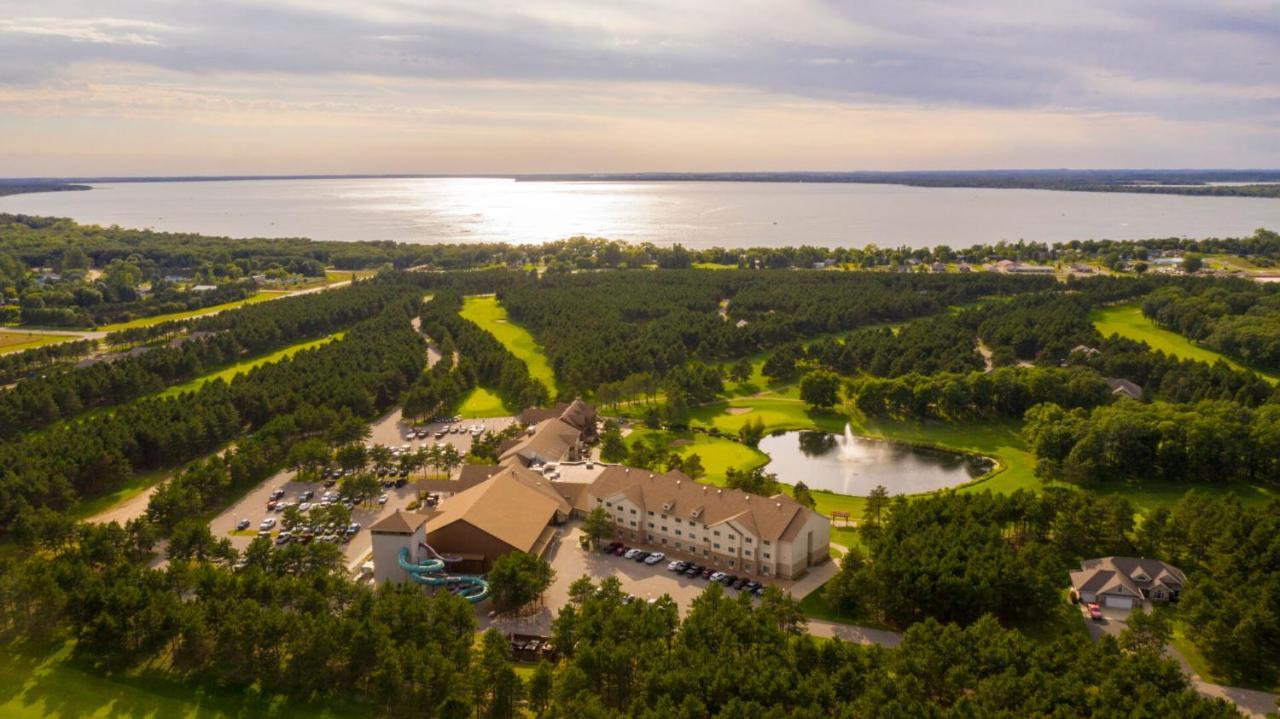 Thumper Pond Resort Ottertail Exterior photo